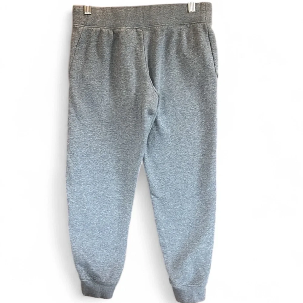 Nike Kids Light Gray Joggers, Youth Size Medium 10/12
